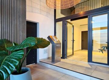 Departamento · 105m² · 4 Ambientes · Av Peron 1153