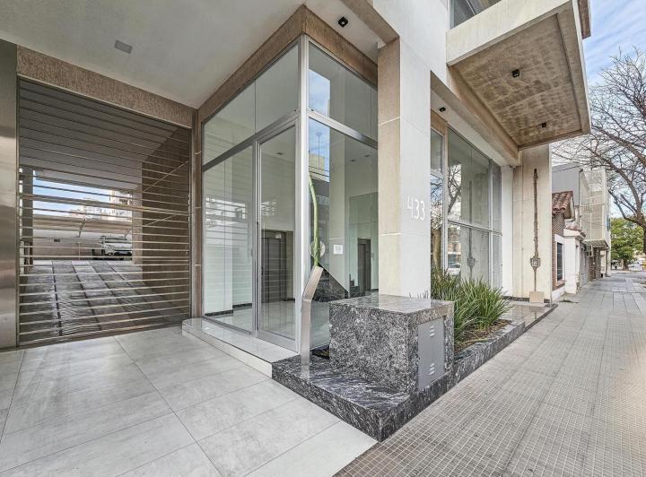 Departamento · 180m² · 4 Ambientes · 2 Cocheras
