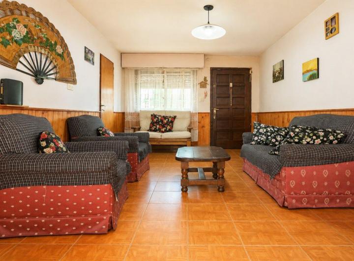 Casa · 111m² · 4 Ambientes · 1 Cochera
