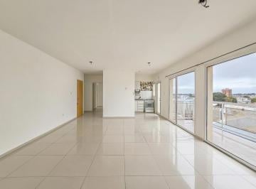 Departamento · 80m² · 3 Ambientes · 1 Cochera · 25 de Mayo 55 Piso 4 Departamento 12