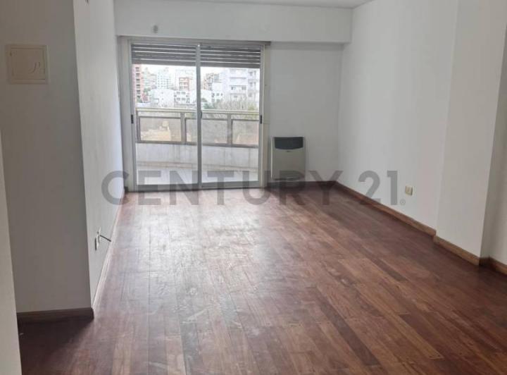 Departamento · 2m² · 3 Ambientes · 1 Cochera