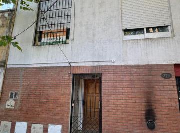 PH de 2 ambientes, Lomas de Zamora · Alquiler – PH 2 Ambientes en Planta Alta – Lomas de Zamora
