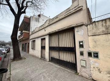 Depósito · 303m² · 1 Cochera · Depósito en Villa Lugano