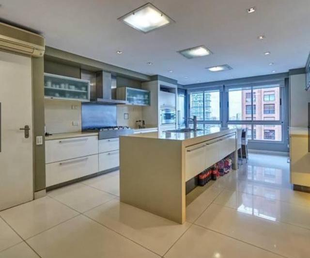 Departamento · 229m² · 4 Ambientes · 3 Cocheras