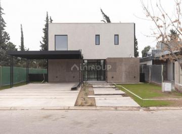 Casa de 4 ambientes, Luján de Cuyo · Casa a Estrenar en Alto Terrada - Dueño Directo