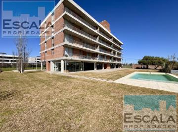 Departamento · 100m² · 5 Ambientes · 2 Cocheras · Departamento en Fisherton