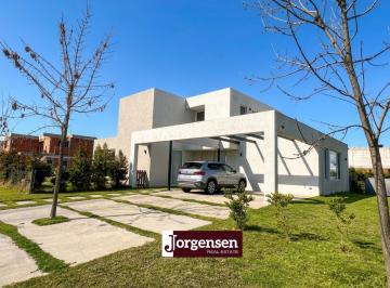 Casa de 6 ambientes, Escobar · Excelente Casa en Venta - Ceibos, Puertos