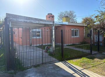 Casa de 4 ambientes, Campana · ¡Apta Crédito! Casa 4 Ambientes en Barrio Belgrano, Centro Los Cardales