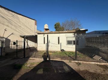 Depósito · 50m² · 2 Ambientes · 2 Cocheras · Depósito en San Miguel