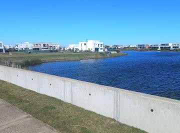 Terreno , Escobar · Lote Al Agua de 738 m² en Riberas/puertos