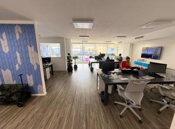 Oficina comercial · 187m² · 1 Ambiente · 1 Cochera · Alquiler Oficina 187 m² - Piso Alto - Av Libertador 5900 - Belgrano