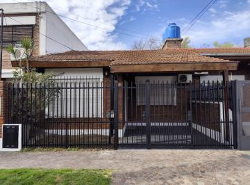 Casa · 80m² · 3 Ambientes · Excelente Chalet Duplex en Alquiler - Olvios