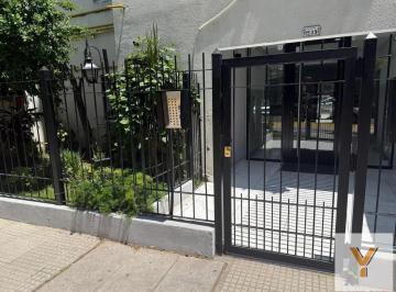 Departamento · 72m² · 3 Ambientes · Departamento en Alquiler - 2 Dorm. 1 Baño - 72 m - Boca