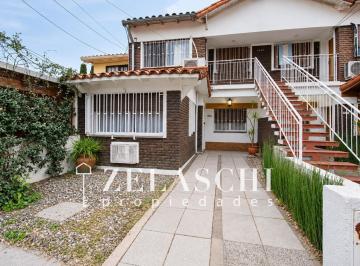 PH · 50m² · 3 Ambientes · PH en Planta Baja en Venta: Sobre Calle Lorenzini, Ciudad Jardín