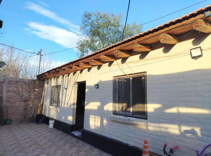 Casa · 110m² · 4 Ambientes · 1 Cochera