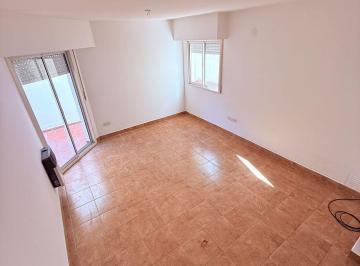 CMP-CMP-90303_2 · Casa 3 Ambientes. | Zeballos Al 3300