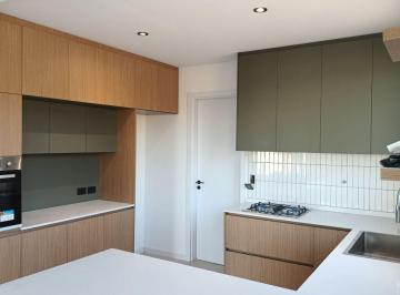 Casa de 5 ambientes, Escobar · Casa de 170 m² con 4 Dorm. en Venta en Nativas