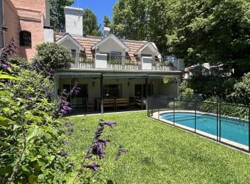 Casa · 200m² · 5 Ambientes · 1 Cochera · Casa en Alquiler Temporario 3 Dorm. Jardin y Pileta en Beccar, Vías a Libertador