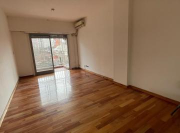Departamento · 58m² · 3 Ambientes · 1 Cochera · Departamento Semipiso en Alquiler en Lanús Este, Lanús, G. B. a. Zona Sur
