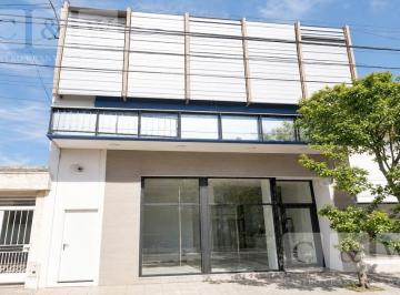 Local comercial · 236m² · Juan B. Justo Al 2000 | Local en Venta | Pergamino