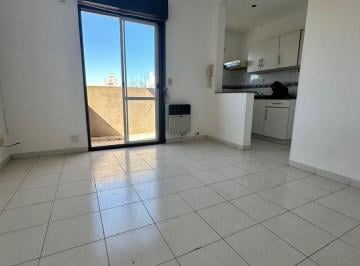 Departamento de 2 ambientes, La Plata · Alquiler Dpto 1 Dorm + Balcón - 62 1 y 2