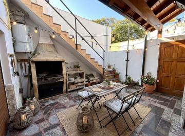PH · 85m² · 4 Ambientes · PH 4 Ambientes, Patio Parrilla Venta Bernal Luz