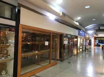 Local comercial · 20m² · Local en Cabildo y Pampa