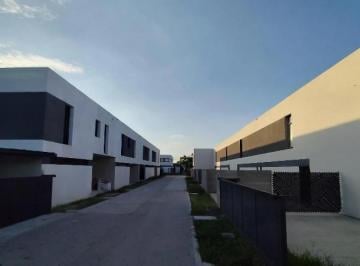Casa · 90m² · 3 Ambientes · 1 Cochera · Casa en Venta Barrio Don Carlos Gorina La Plata
