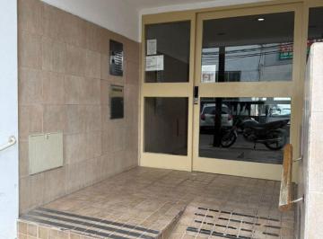 COR-COR-182_2 · Ramos Mejia 2 Ambientes Venta