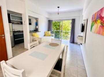Departamento · 48m² · 2 Ambientes · Semipiso Pasante de 1 Dormitorio en Venta en La Plata