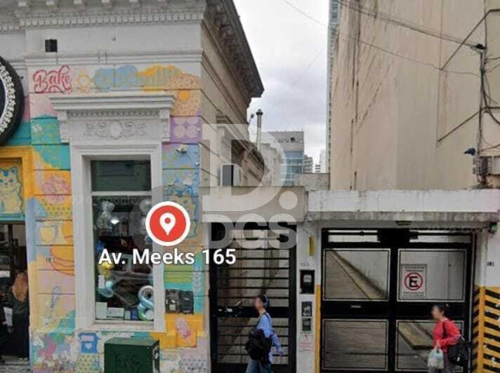 Local comercial · 450m²