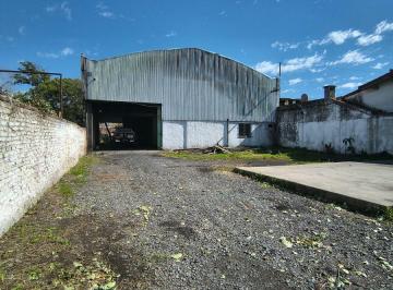 Bodega-Galpón de 2 ambientes, La Plata · 122 E/47 y 48