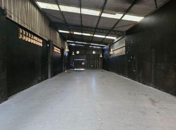 Bodega-Galpón · 200m² · Alquiler Galpon Estacionamiento Pilar