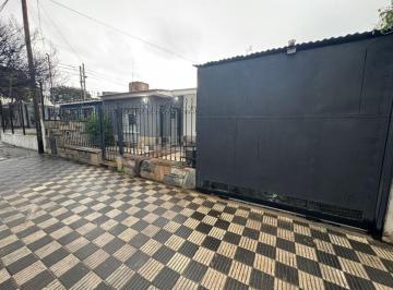 Casa de 7 ambientes, Córdoba · Casa Amplia, Comoda, Gran Cochera, Galeria Cerrada, Patio y Asador
