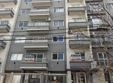 Departamento · 45m² · 3 Ambientes · Departamento de Tres Ambientes en Alquiler - Moron