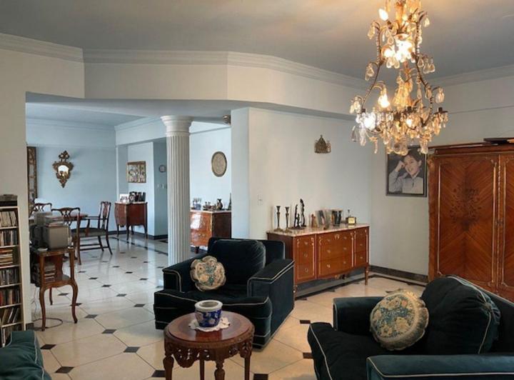 Departamento · 140m² · 5 Ambientes · 1 Cochera