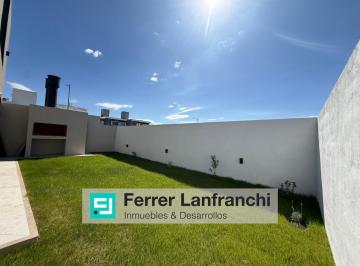 PH · 130m² · 7 Ambientes · 1 Cochera · PH en San Ignacio Village