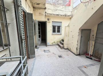 PH · 57m² · 3 Ambientes · Venta Pasillo Dos Dorm. a Reciclar