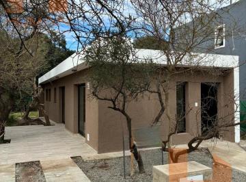 Casa · 281m² · 5 Ambientes · 1 Cochera · B° Villa Catalina - Rio Ceballos - Venta - Casa 2 Dorm.