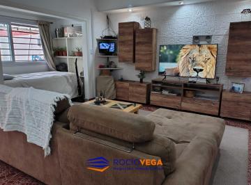 Casa · 200m² · 8 Ambientes · 1 Cochera · Casa en Venta en Merlo Oportunidad Emprendimiento