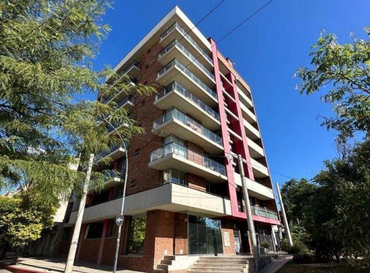 Departamento · 32m² · 2 Ambientes · 1 Cochera