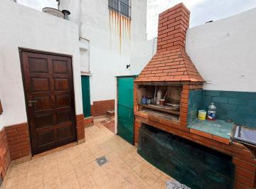 PH · 54m² · 3 Ambientes · Venta PH de 2/3 Ambientes / Parrila / Patio