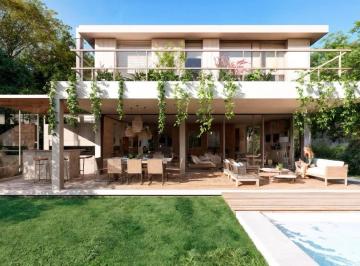 Casa · 258m² · 7 Ambientes · 3 Cocheras · Casa en Venta en Construccion 7 Ambientes en Los Castaños, Nordelta