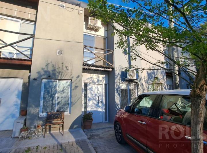 Casa · 80m² · 3 Ambientes · 1 Cochera