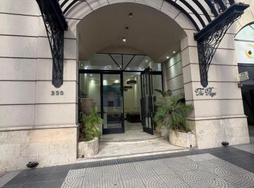 Oficina comercial · 98m² · 4 Ambientes · Oficina en Mendoza