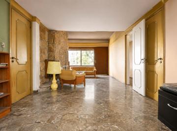 Casa · 150m² · 5 Ambientes · 1 Cochera · Casa Lote de 10x30 Parque Entrada Auto Versalles