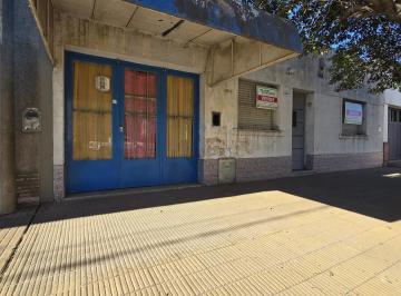 Casa · 300m² · 4 Ambientes · 2 Cocheras · Casa en Junin