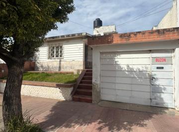 Foto · Oportunidad Casa en Venta 2 Dorm. Cochera Parque Vélez Sársfield