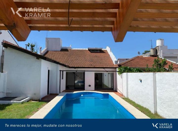 Casa en venta en Martinez · 5 ambientes