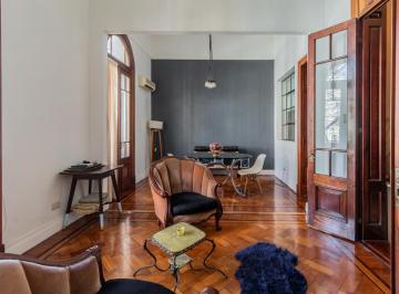 Departamento · 102m² · 3 Ambientes · Venta 3 Ambientes Mas Escritorio Refaccionado en Constitución